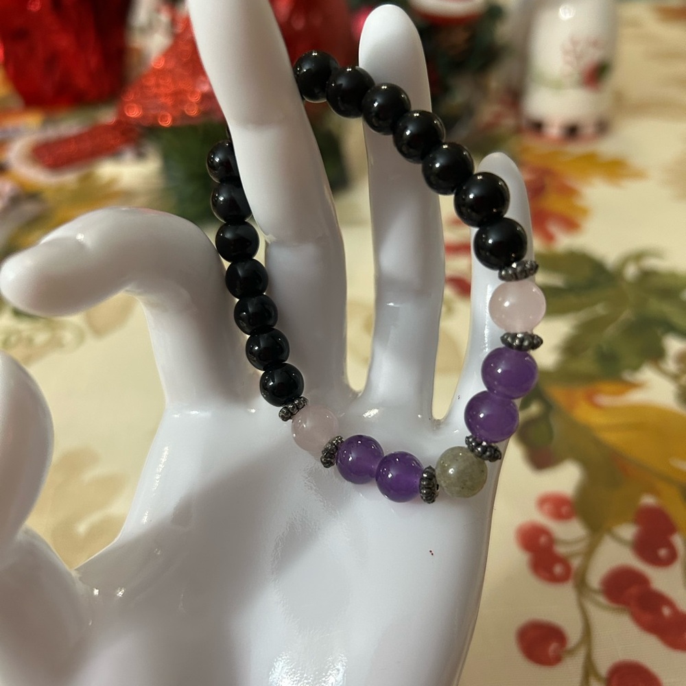 Elegant Multi Colour Beaded Stone Bracelet